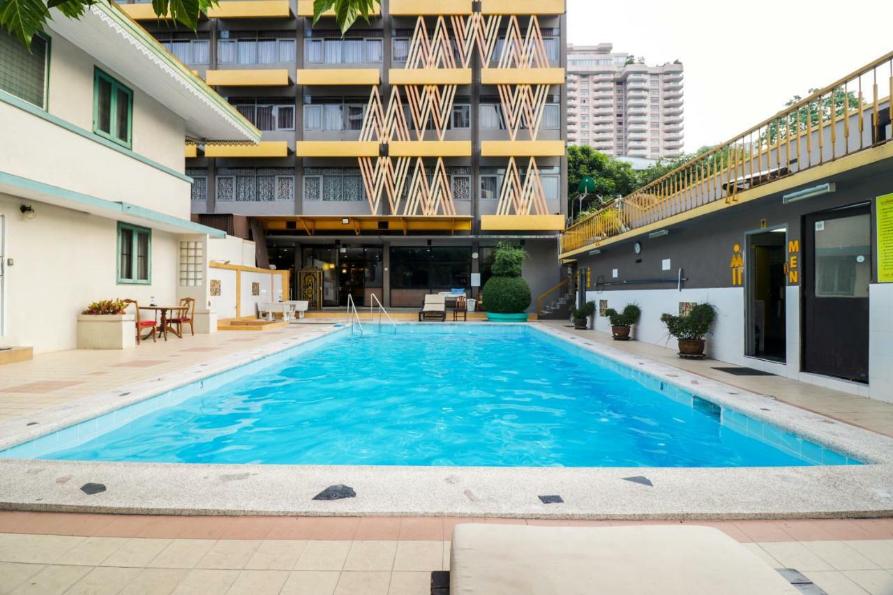 Malaysia Hotel Bangkok Exterior photo